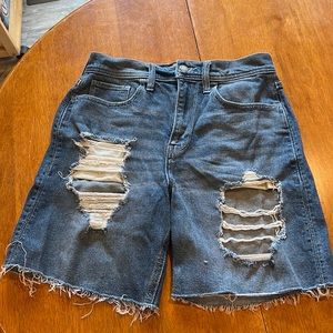 Hollister Ultra High Rise Dad Denim Shorts Size 3